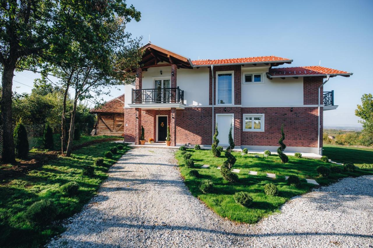Villa Alegria - Serbia, Topola - B&B