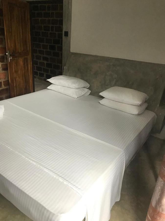 Tweepersoonskamer met Uitzicht op het Zwembad