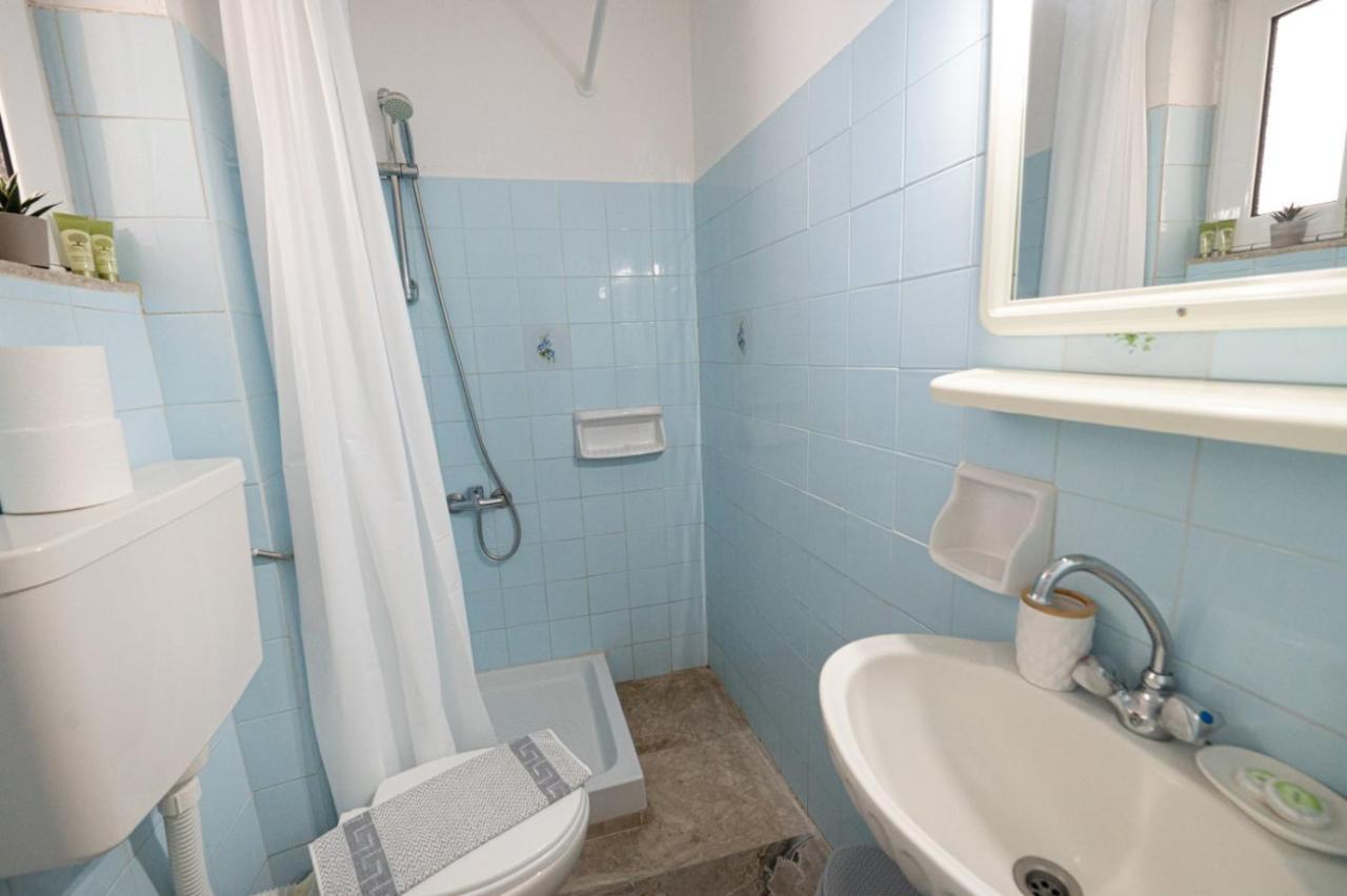 Double Room with Balcony and Sea View
