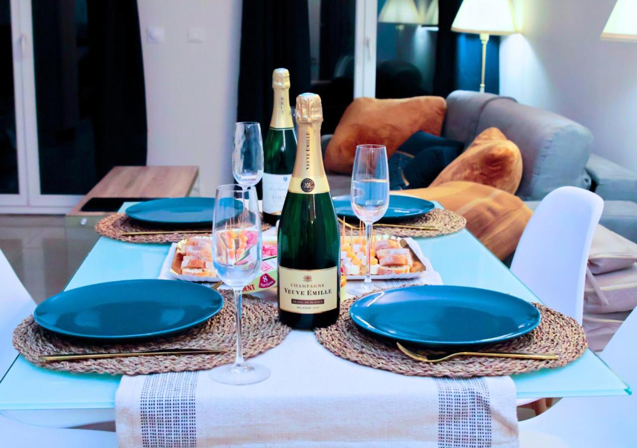 Appartement-Paris-Disney-Terrasse-Jardin-parking - Bed and Breakfast