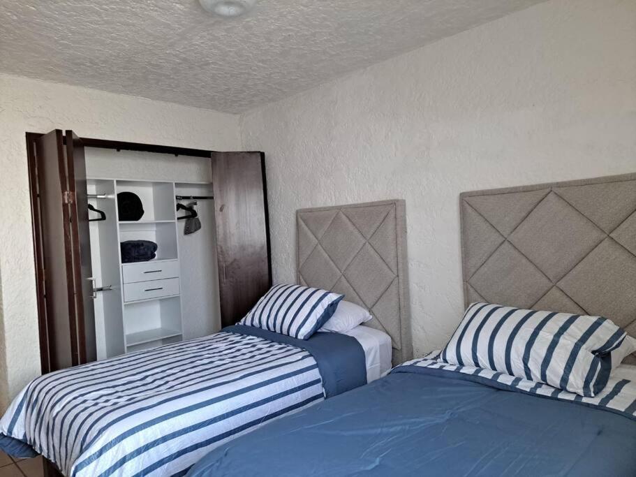 Dpto cerca Consul Usa, Hospital San Javier, Andares - Chambres d’hôtes