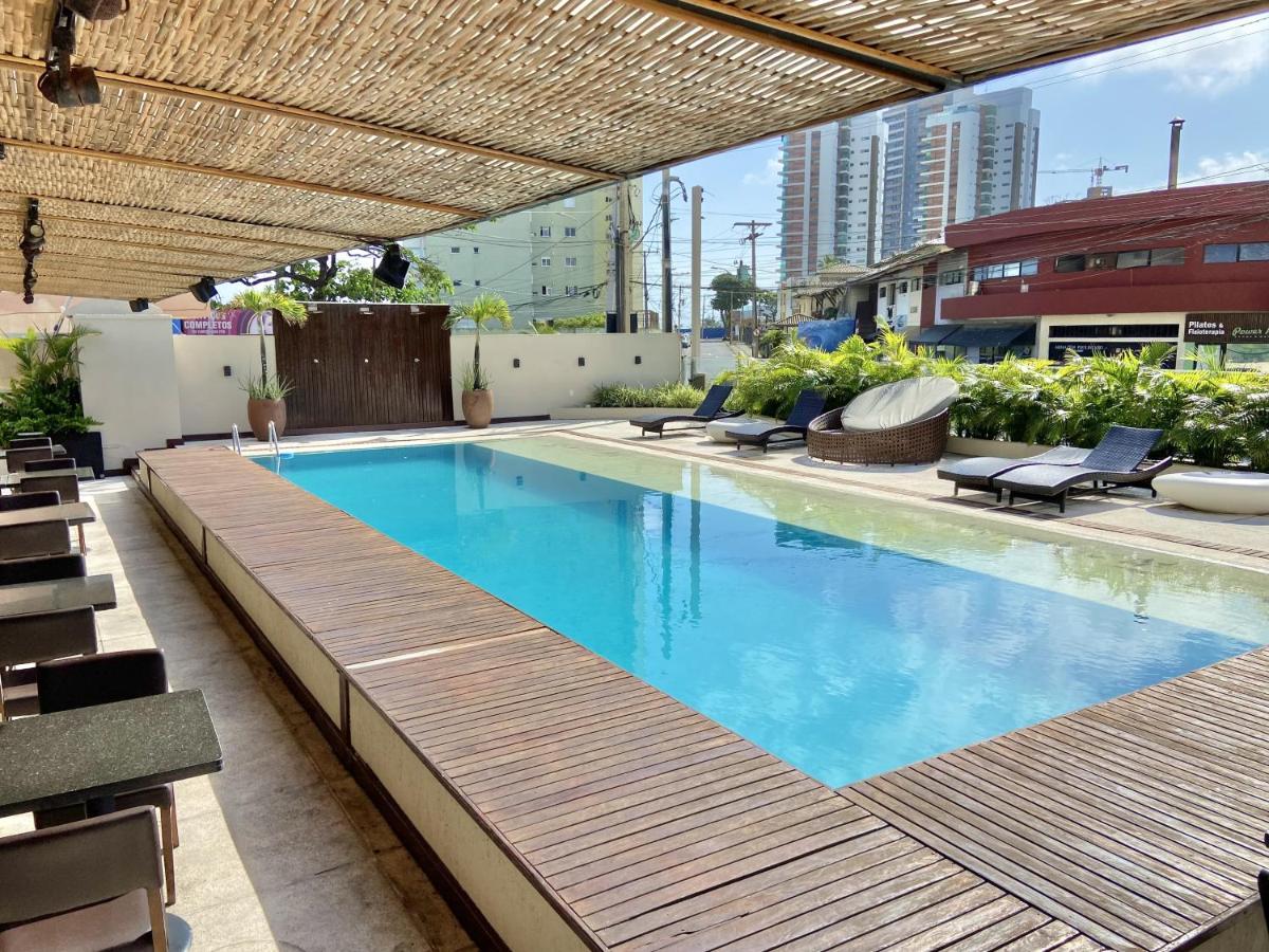 109 - Flat elegante na praia de Jaguaribe - Salvador - B&B