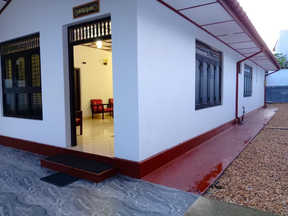 Sudam Villa - B&B Ambalangoda