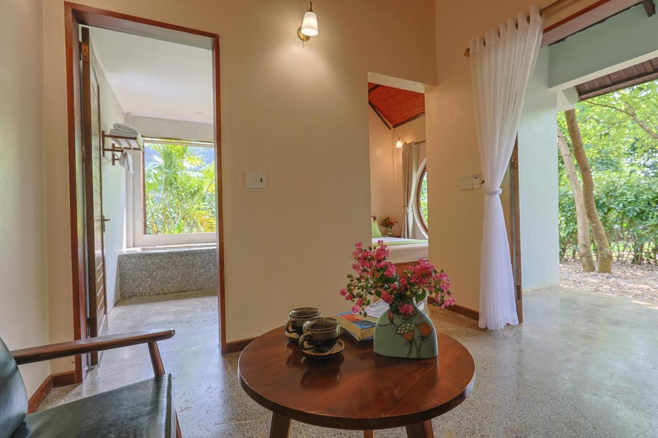 Deluxe Bungalow