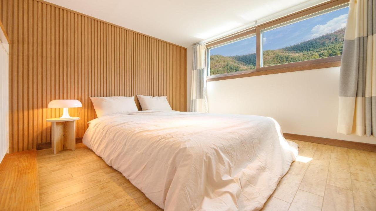 Chuncheon Lio Pension - B&B Chuncheon
