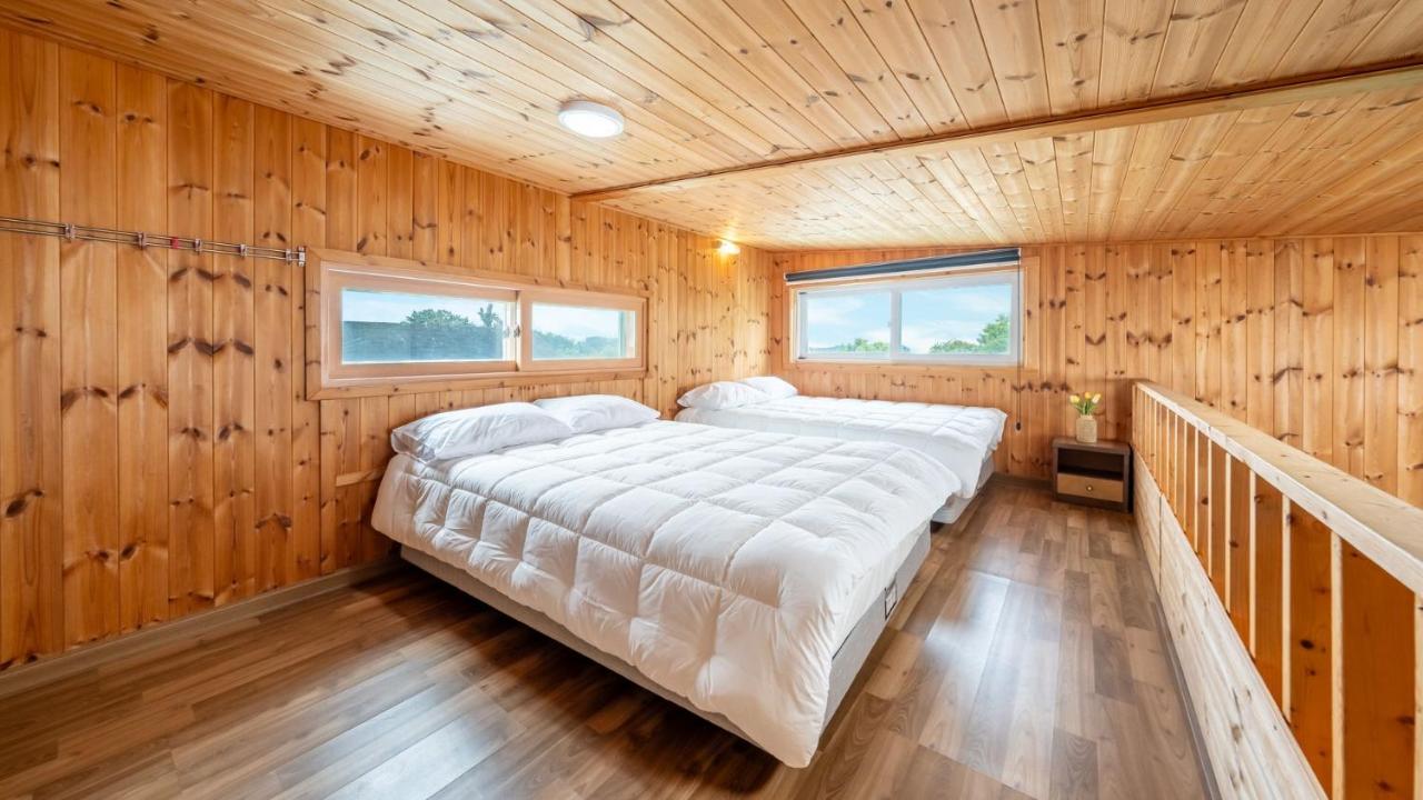 boryeong hiddenvillage dokchae poolvilla - B&B Boryeong