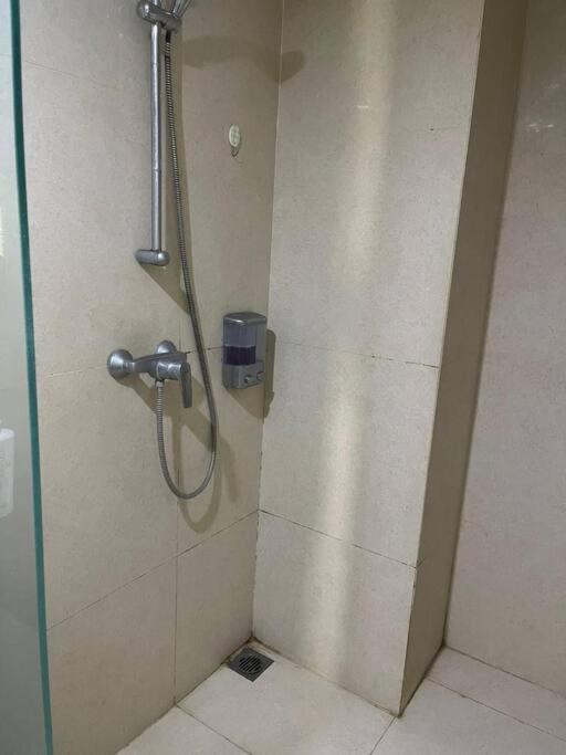Apartemen Louis Keinne dg view Simpang Lima - Ferienwohnung Semarang
