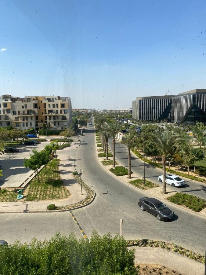 Best Quality Hotel Apartment in East Town Compound - Sodic - New Cairo - Cairo - Egypt - B&B