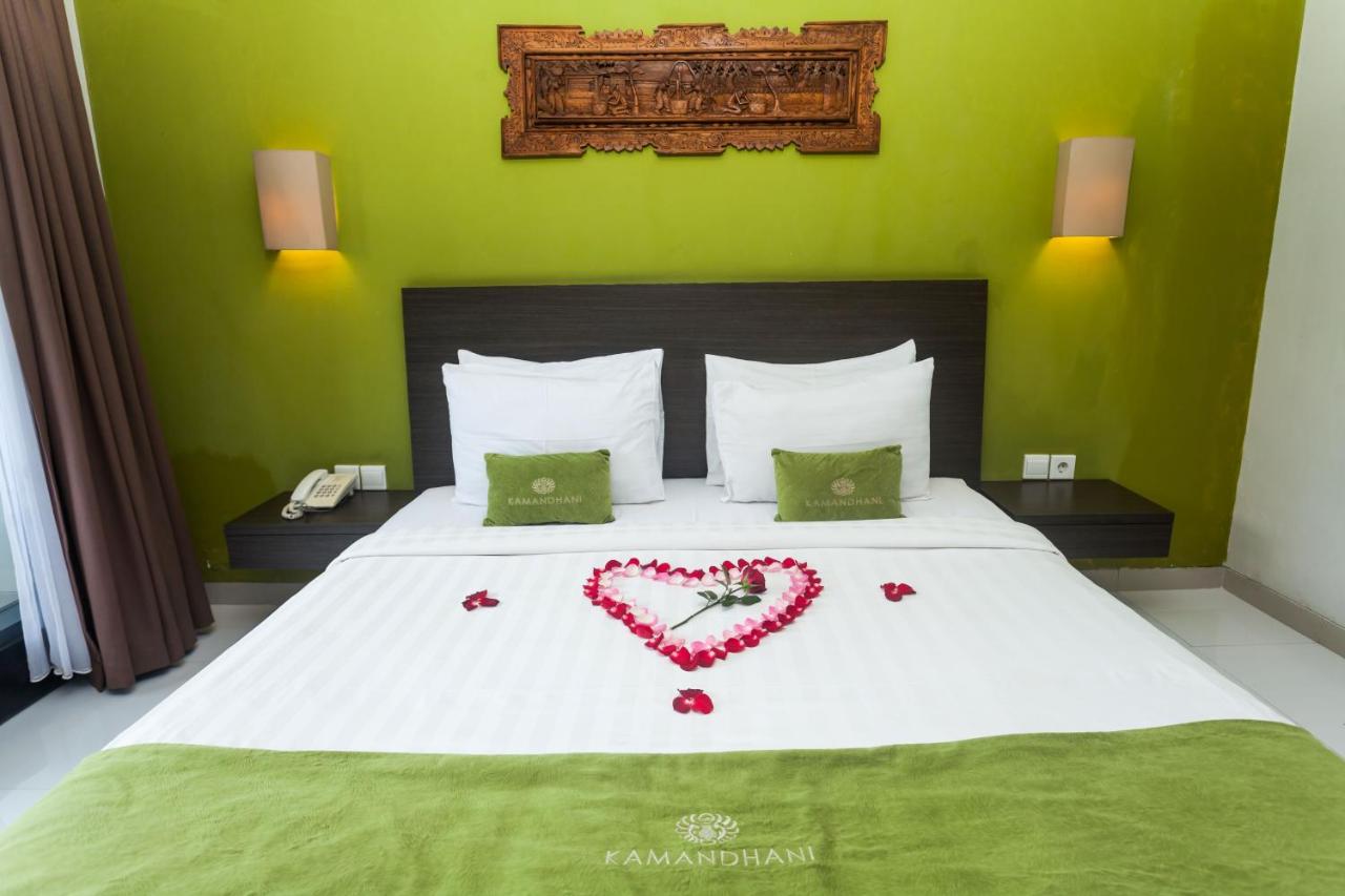 Deluxe Room with Pool View