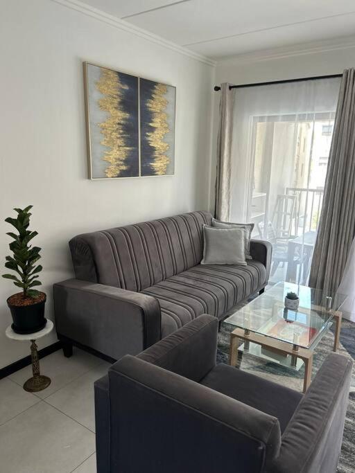 Lovely 2 bedroom, bathroom - B&B Fourways