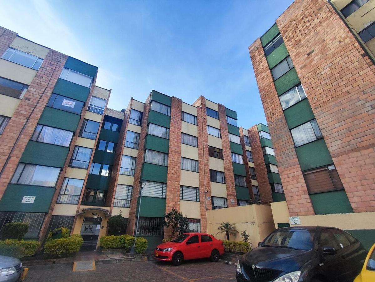 Lindo y comodo Apartamento 10min aeropuerto Bogota - Ferienwohnung