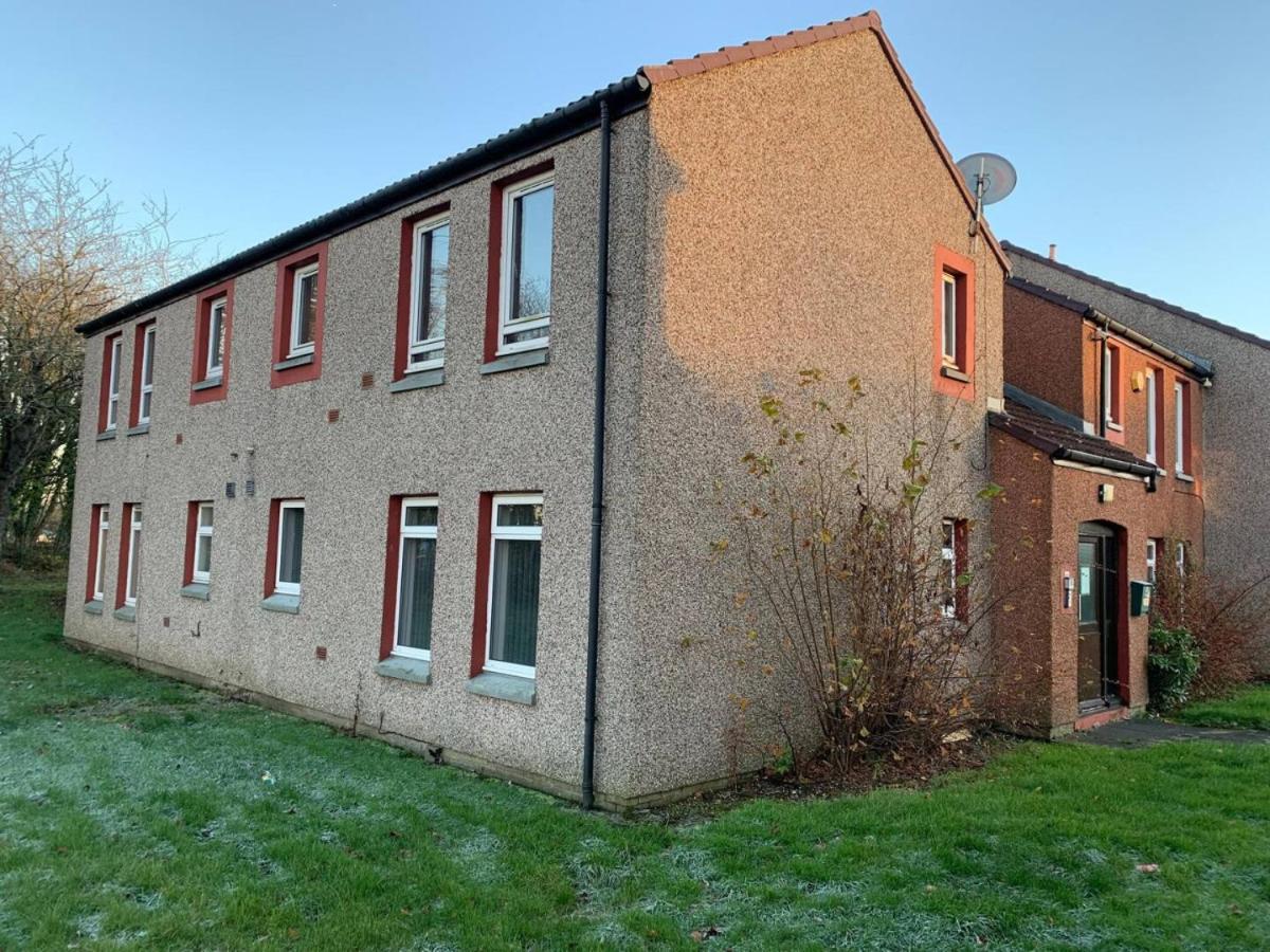 Modern apartment in Stenhousemuir - Bed and Breakfast Stenhousemuir