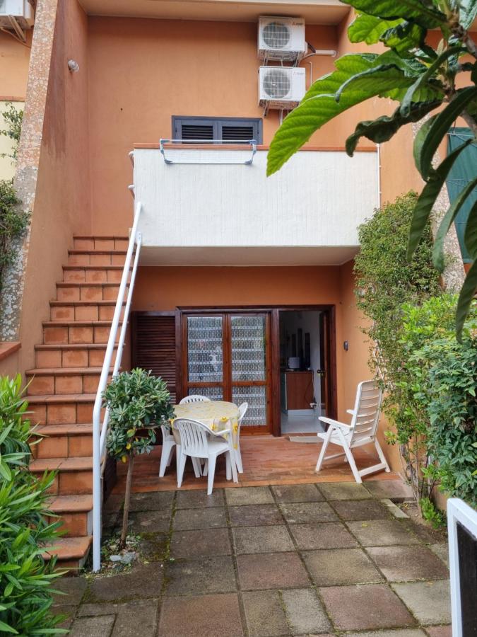 La casina di Adina - B&B Porto Azzurro