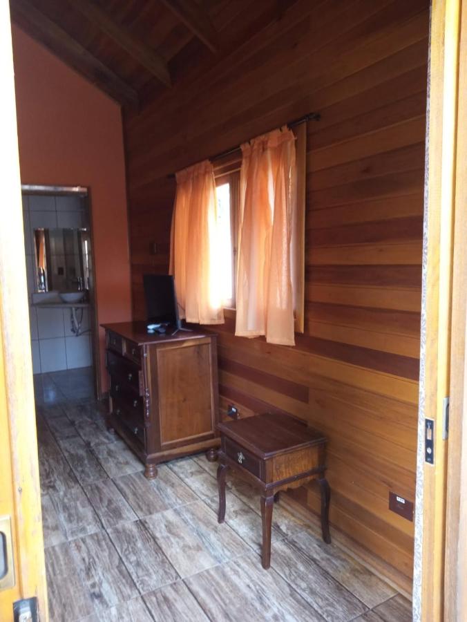 Habitación Triple con balcón