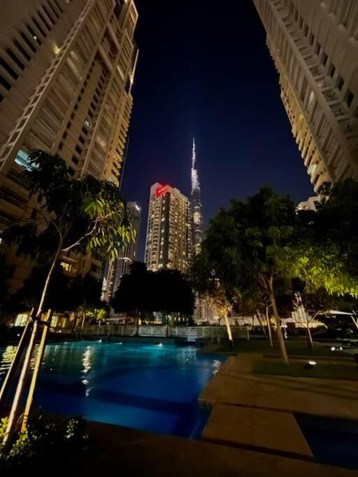 Cloud 40 - Apartment in Downtown with Burj View - Ferienwohnung