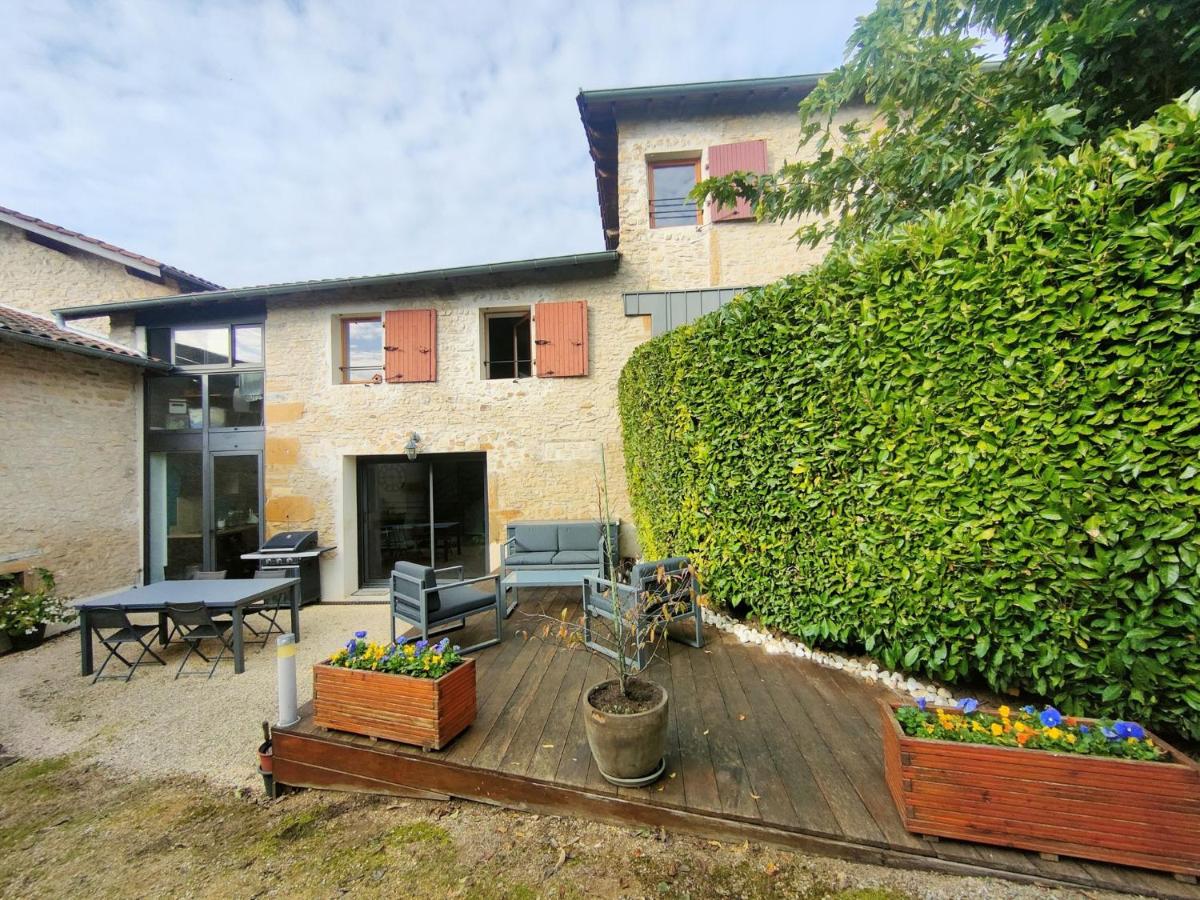 Maison en pierres dorées - Entre vignes et ville - B&B Gleizé