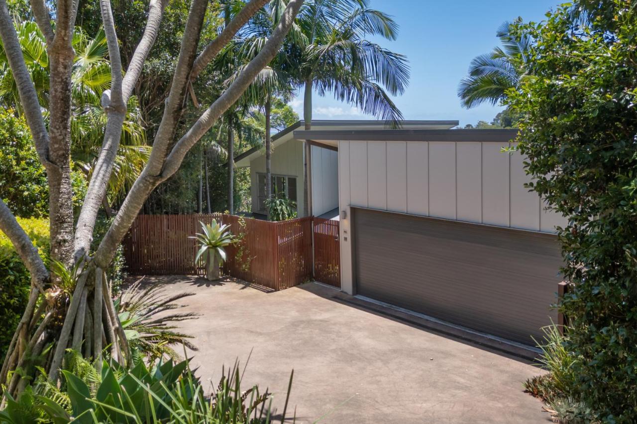 Hilltop Noosa Ocean Views, Noosa Heads - B&B Noosa Heads