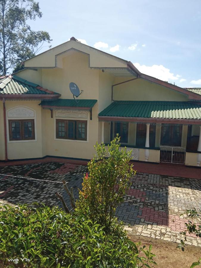 Sapugolla Family Resort - B&B