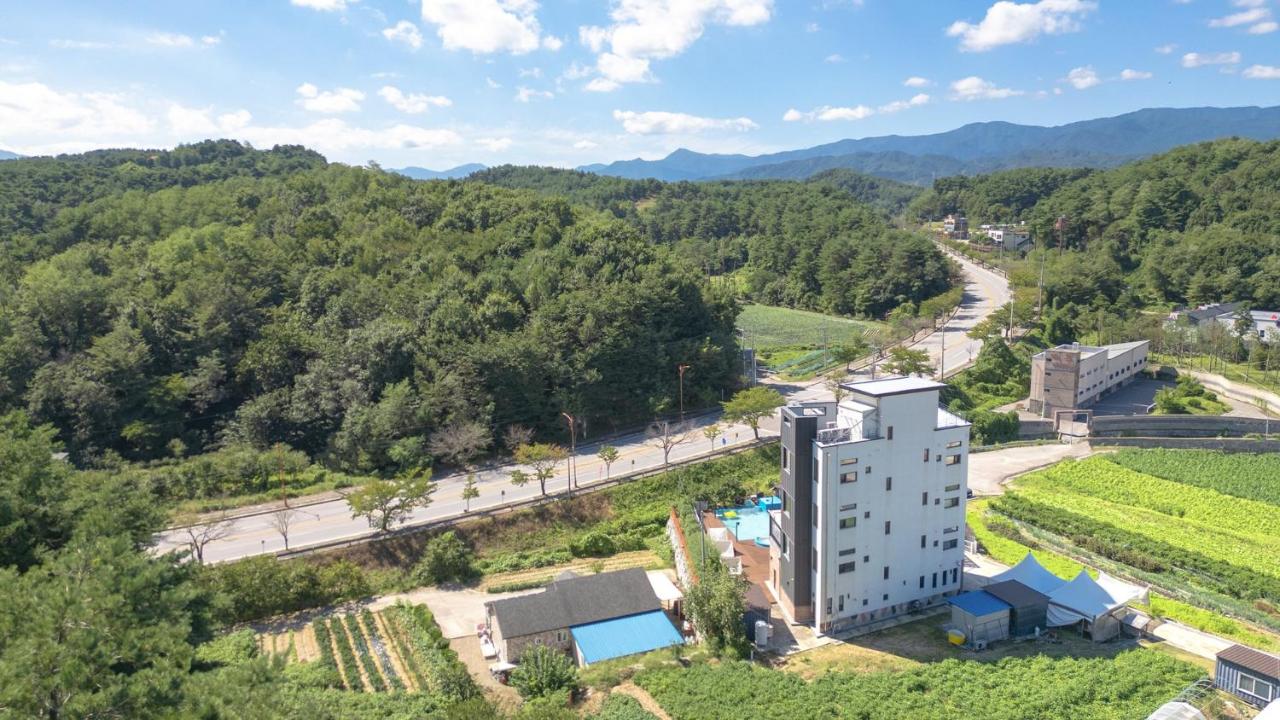 Gangneung Cresostay pension - B&B
