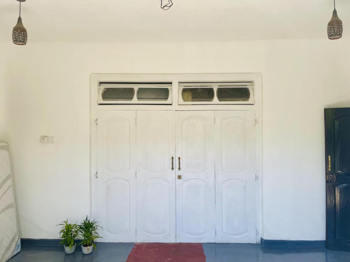 Villa Bellissimo - Hiriketiya - B&B Dikwella