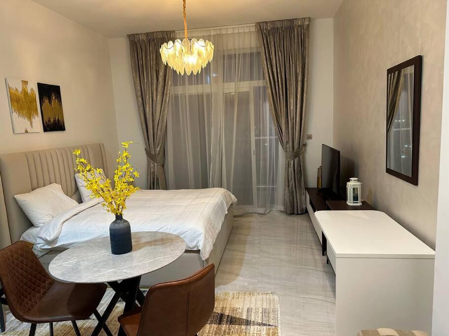 Modern studio in Arjan - Dubai - B&B Dubai