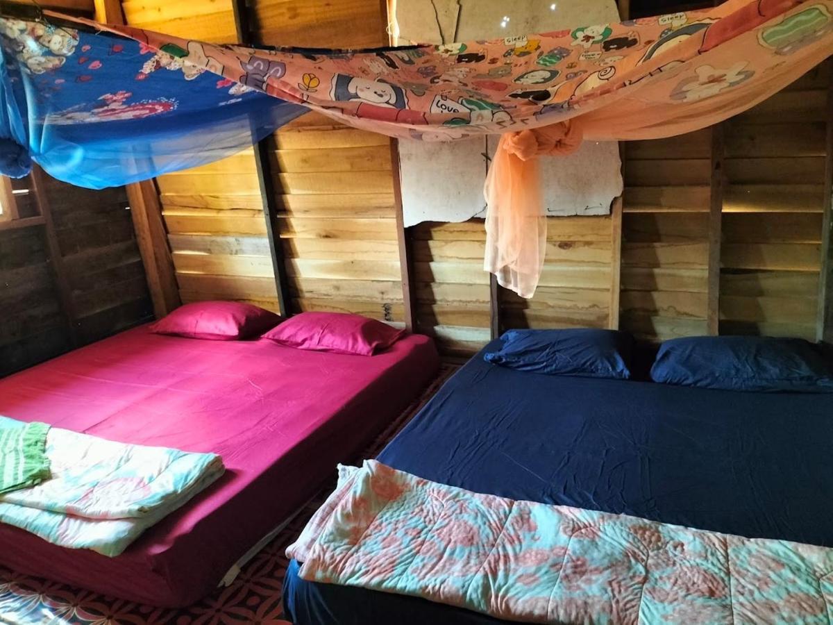Zweibettzimmer mit Gemeinschaftsbad