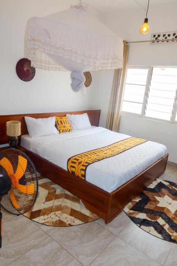 Judith Home FIKA CAFE - Bed and Breakfast