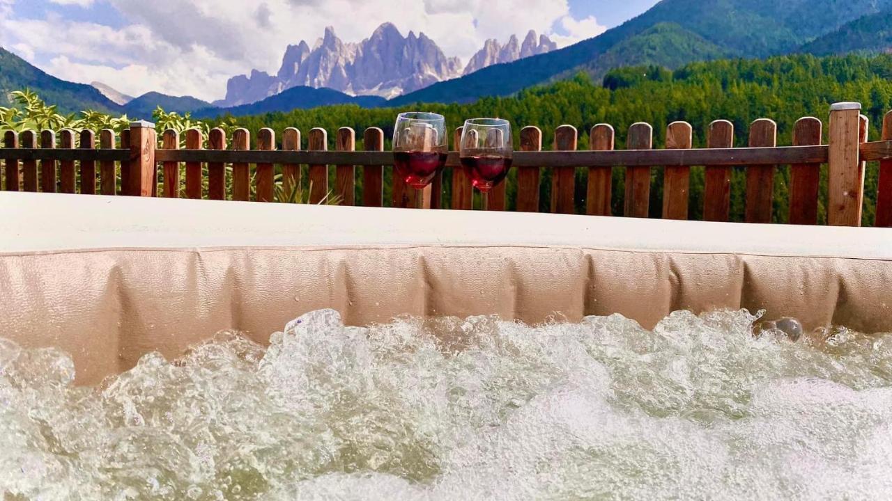Austillerhof - Urlaub auf dem Bauernhof - B&B Funes
