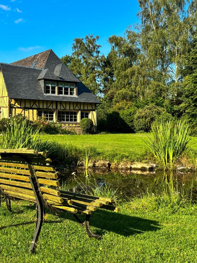 Propriété du Bénitier Normandie - Bed and Breakfast Le Fidelaire