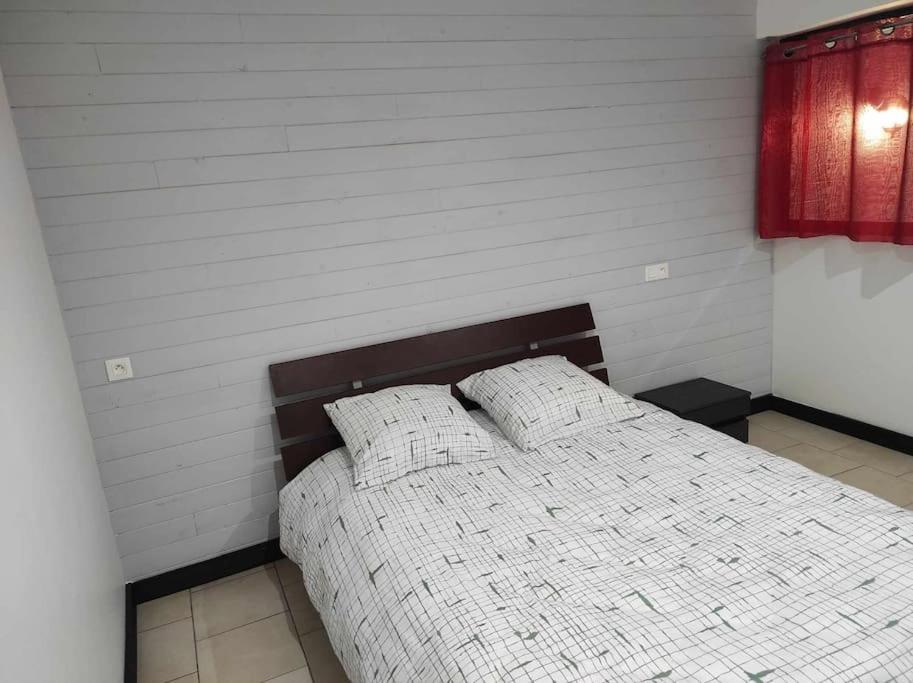 Gîte Brin d'Olivier 2 chambres 3 lits - B&B Bougneau