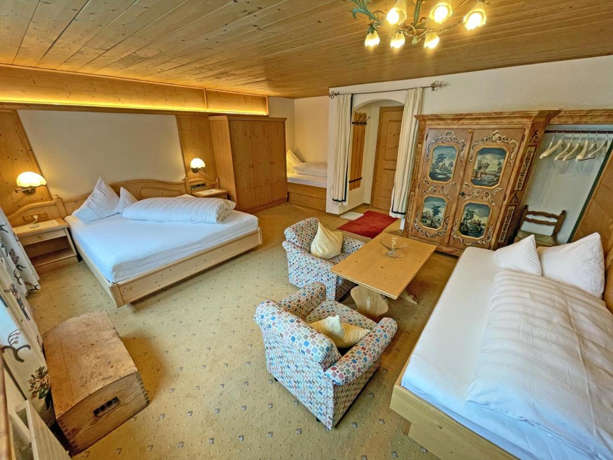 Dreibettzimmer