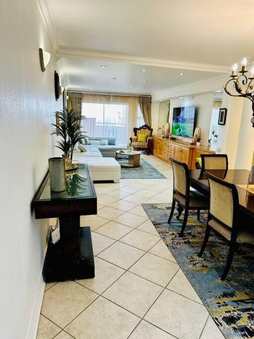 Eagles Citadel Sandton - B&B