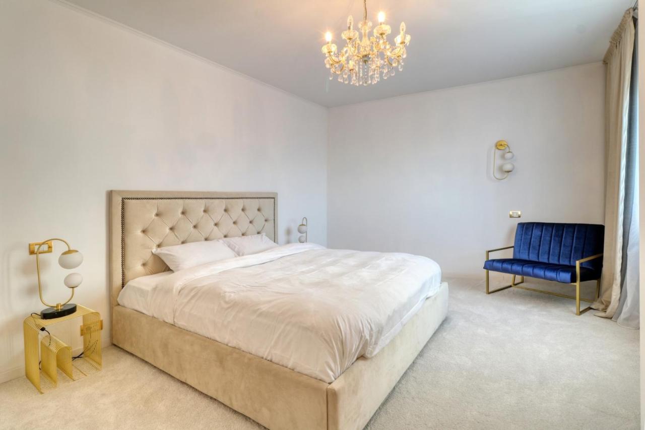 14th Luxury Flat - B&B Bucharest