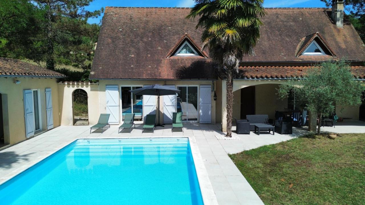 Maison des soles piscine Cahors St Cirq Lapopie - B&B