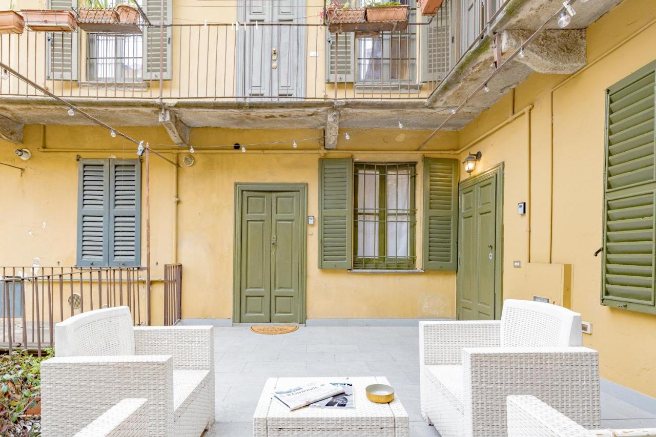 Luxury Naviglio House - 10 min Cathedral - B&B Milan
