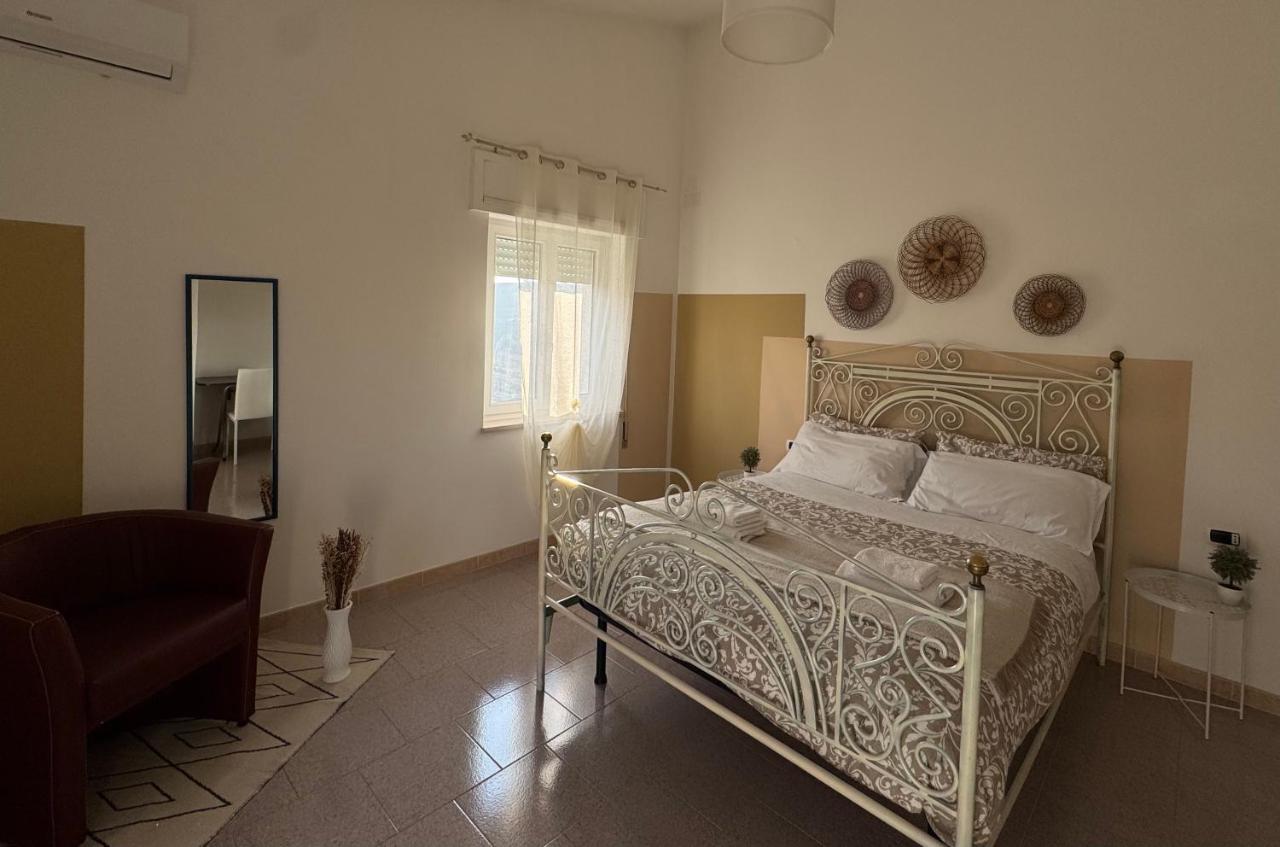 Double Room with Private External Bathroom