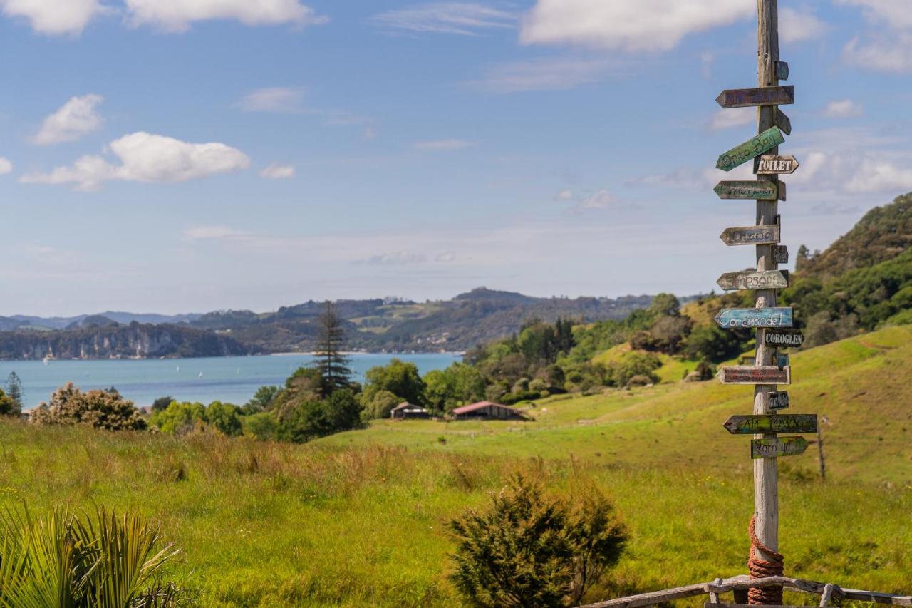 Hosts on the Coast Bayview Sanctuary - Bed and Breakfast Whitianga