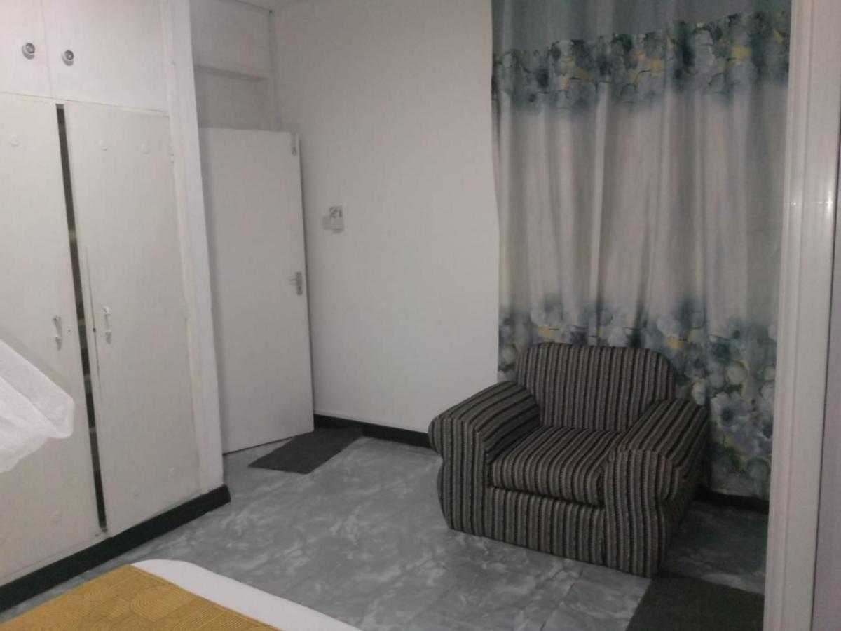 The Stallion Suites, Studios in Mombasa - B&B Mombasa