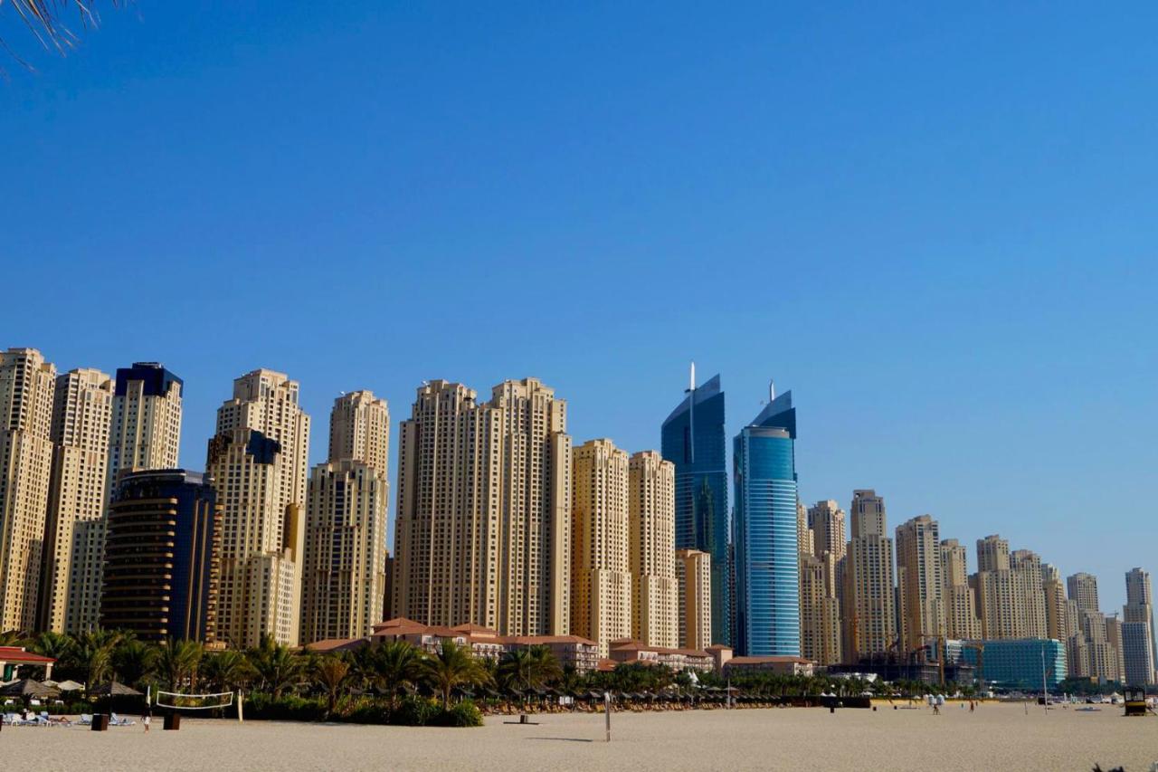 Breathtaking Sea and Palm View Spacious Studio with Vibrant Vibes in JBR By SWEET HOMES - Chambres d’hôtes