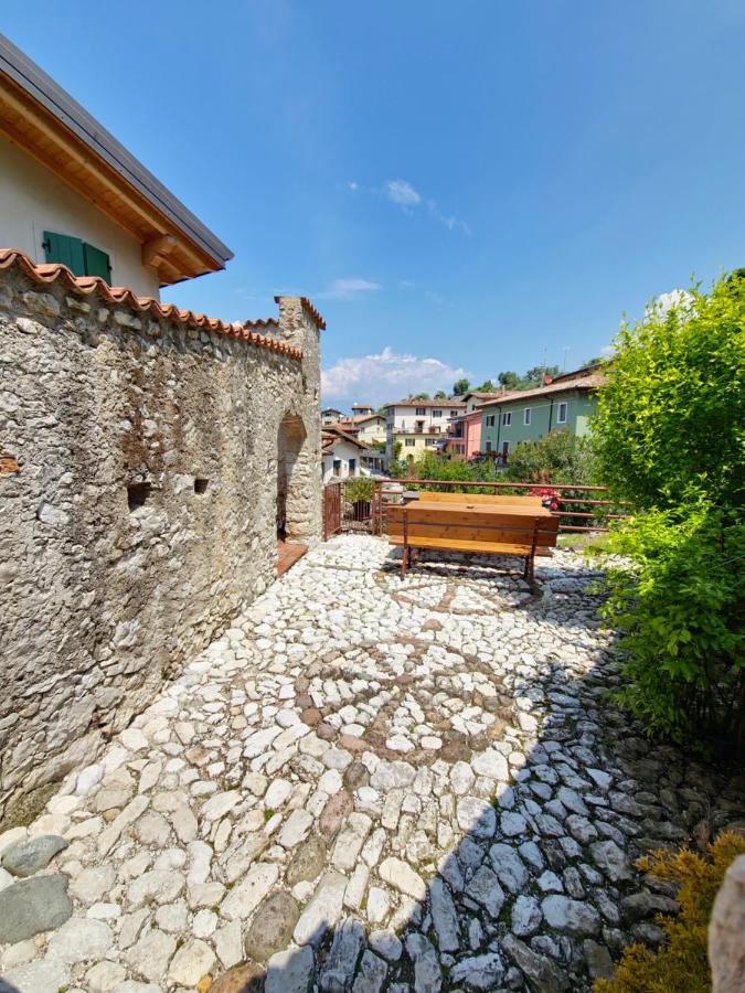 Casa antico borgo - appartamento 2 - Ferienwohnung Brenzone