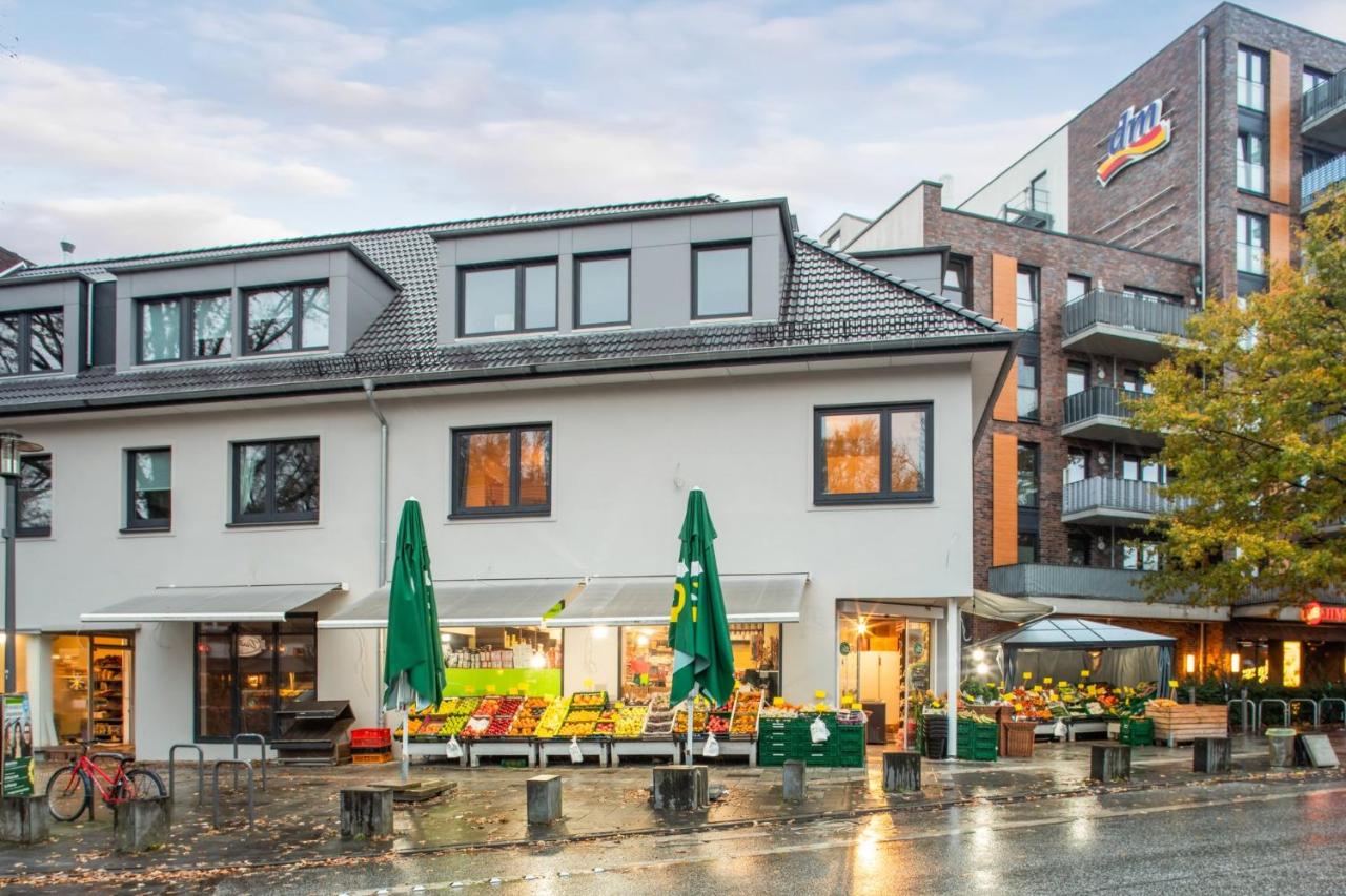 Apartment Kranich mit 3 Zimmern, top Infrastrukturlage HH Langenhorn, nähe Airport, Boxspringbetten und Arbeitsplätzen mit Glasfaser WLAN - Chambres d'hôtes Hambourg