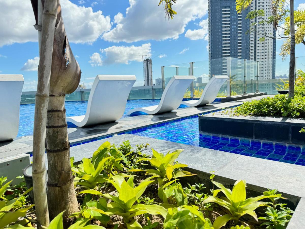 Eastwood Global Plaza Luxury 1Bed Room with 2 Toilets and Laundry Room - B&B
