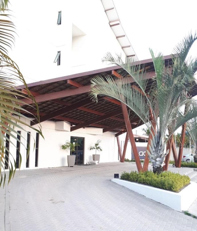 Laguna Beach Flat - Luxo frente para piscina - B&B