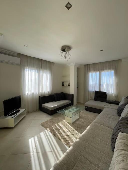 Vue panoramique Logement spacieux au centre d'Oran - Ferienwohnung