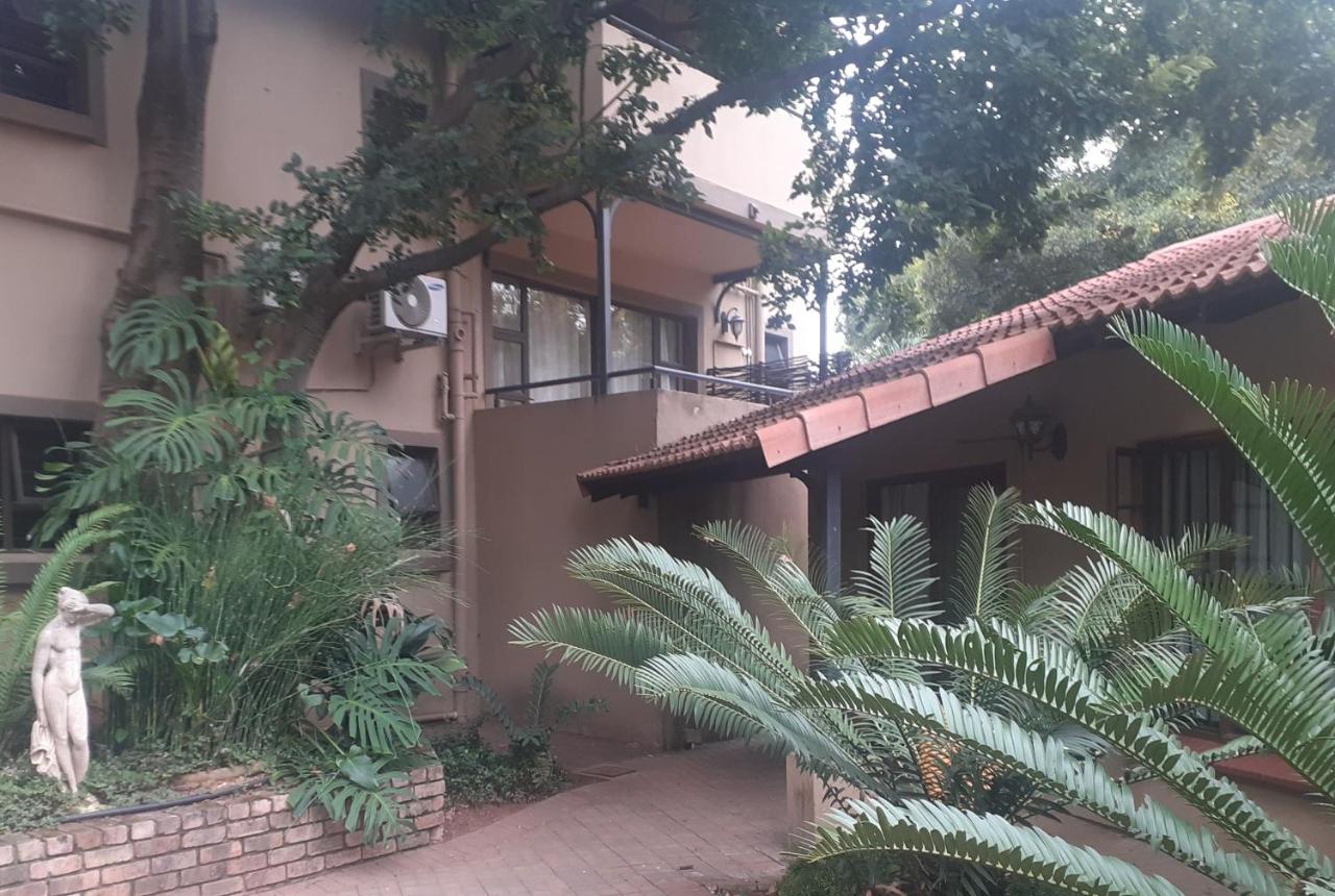 SereNight Guesthouse - B&B Pretoria