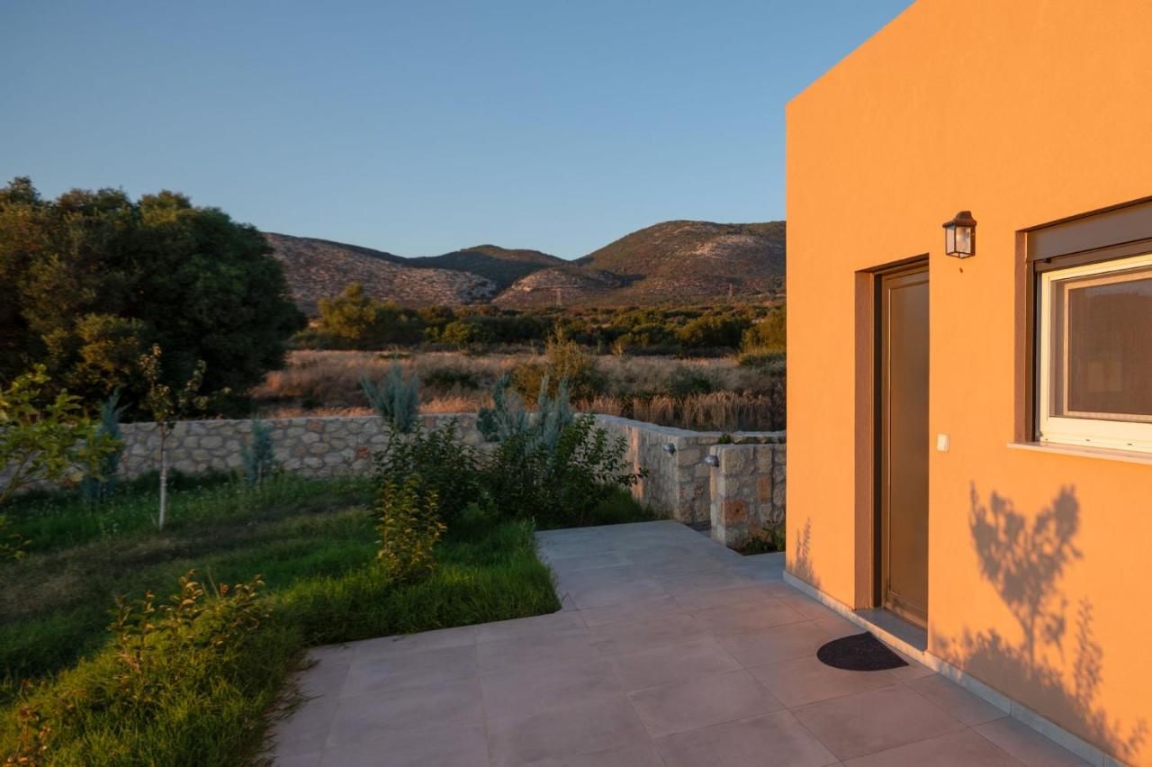 Villa Ioanna Mentoros - B&B
