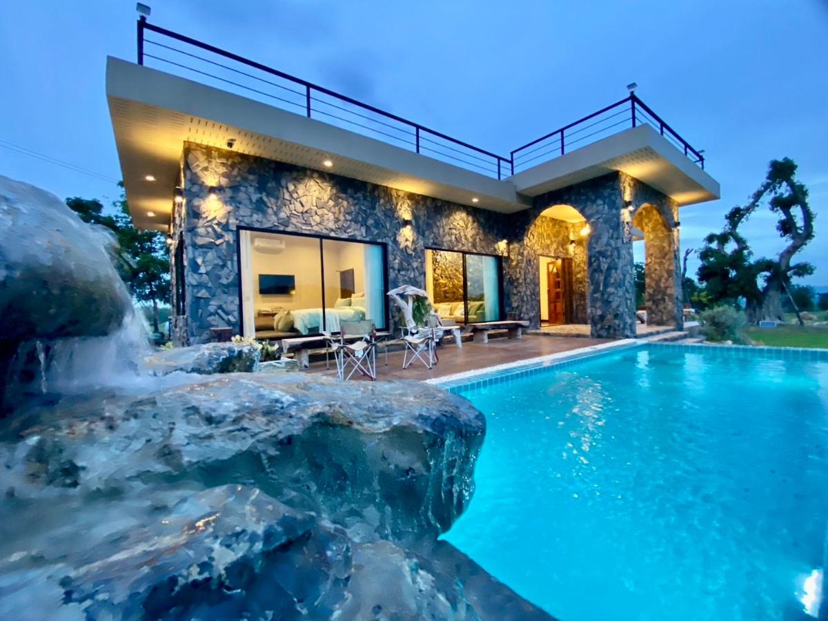 The Exclusive Baan Hinson Pool Villa - Ferienwohnung Ban Sap Muang