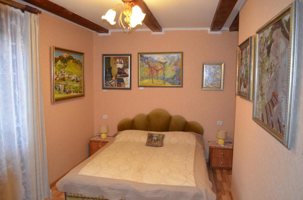 Chambre Double avec Douche et Toilettes Communes