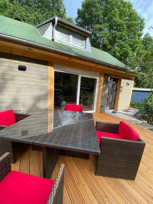 Behagliches Cottage am See - B&B Fürstenberg
