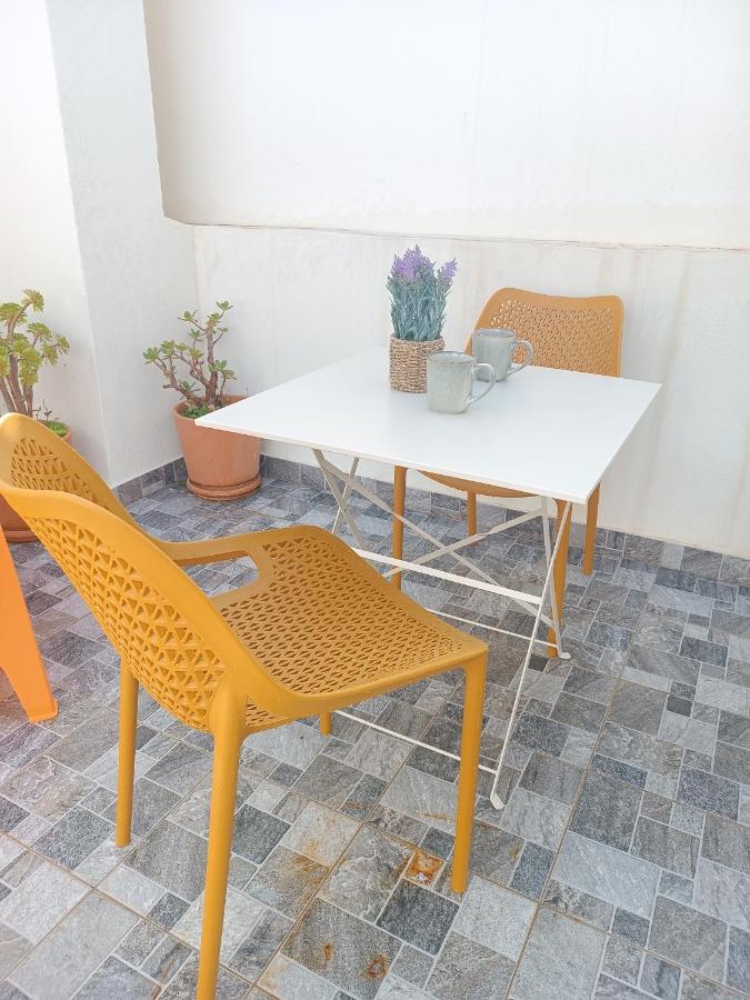 Aura Guesthouse - B&B